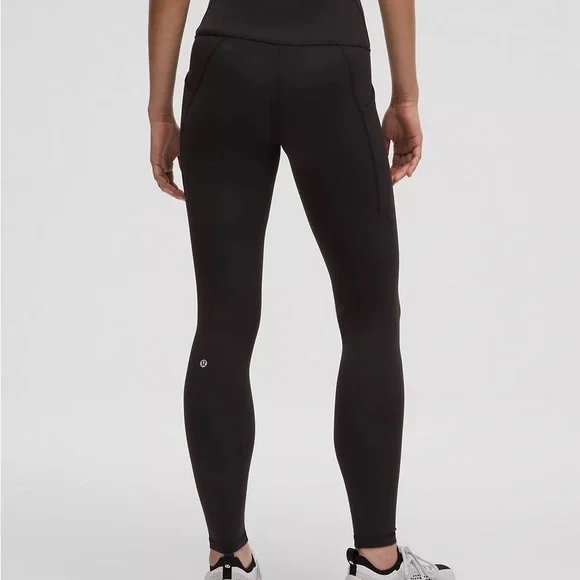 Lululemon Wunder Train High Rise leggings with Pockets LIKE NEW! - Picture 5 of 7